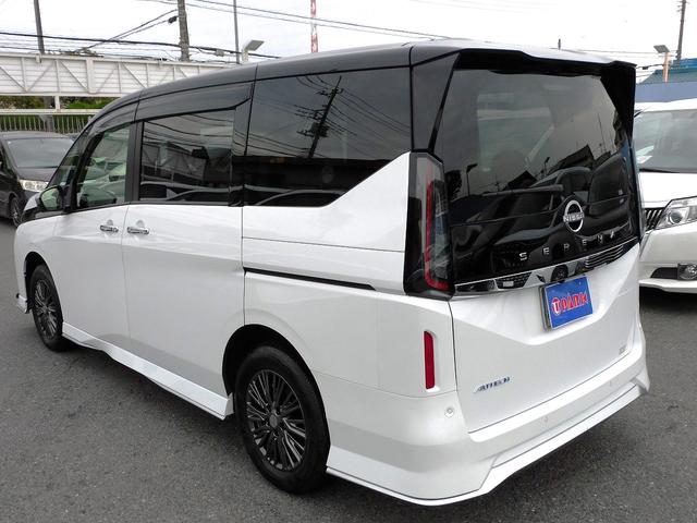 セレナ オーテック　プロパロット・ＮＩＳＳＡＮＣｏｎｎｅｃｔナビ・全周囲カメラ・ＢＴオーディオ・両側自動ドア・ＬＥＤライト・フォグＬＥＤ・デジタルミラー・ＥＴＣ・ＢＳＭ・エマージェンシーブレーキ・シートヒーター（26枚目）