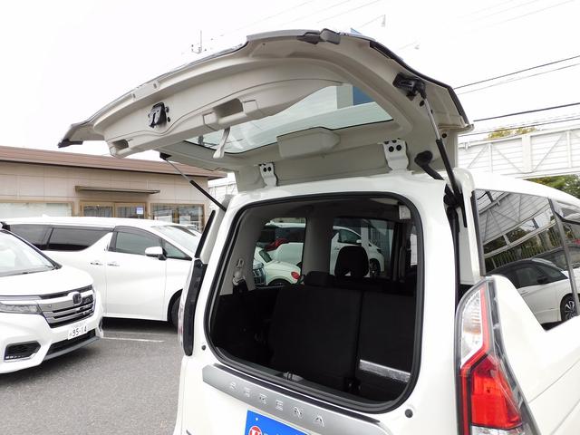 セレナ XV 後期・SDナビ地デジ・CD・DVD・ブルートゥース・ETC・16インチアルミ・LEDライト・フォグ・インテリジェントキー・両Pドア・プロパイロット・Cセンサー・USB・Pガラス・TVキット(17枚目)