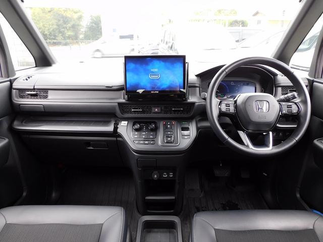 ステップワゴン e:HEVスパーダ イクリプス10インチナビ地デジ・Bカメラ・CD・DVD・ブルートゥース・ETC・両Pドア・Rゲート・16AW・レーダーC・LKA・BSM・パドルシフト・Cセンサー・USB・シートH・スマートキー(10枚目)