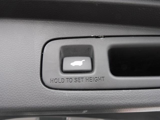 ステップワゴン e:HEVスパーダ イクリプス10インチナビ地デジ・Bカメラ・CD・DVD・ブルートゥース・ETC・両Pドア・Rゲート・16AW・レーダーC・LKA・BSM・パドルシフト・Cセンサー・USB・シートH・スマートキー(17枚目)