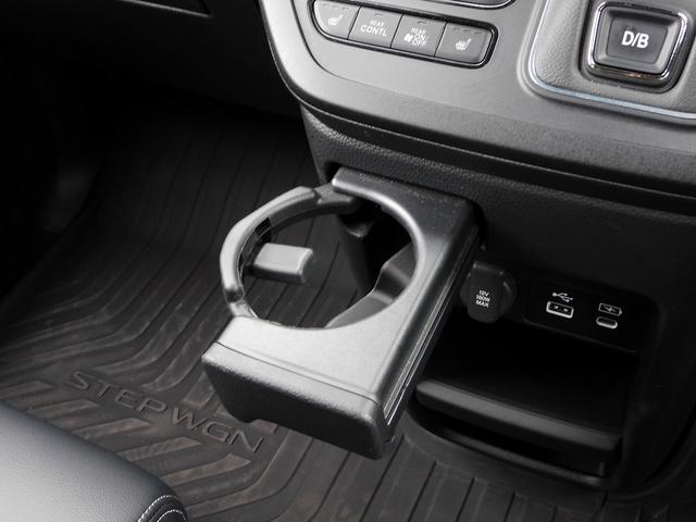 ステップワゴン e:HEVスパーダ イクリプス10インチナビ地デジ・Bカメラ・CD・DVD・ブルートゥース・ETC・両Pドア・Rゲート・16AW・レーダーC・LKA・BSM・パドルシフト・Cセンサー・USB・シートH・スマートキー(26枚目)