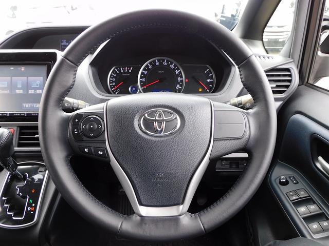 ヴォクシー ZS ワンオーナー・9インチフルセグナビ・後席モニター・バックカメラ・BTオーディオ・両側自動ドア・LEDライト・フォグライト・アイドリングストップ・ETC・コーナーセンサー・フロアマット・ドアバイザー(11枚目)