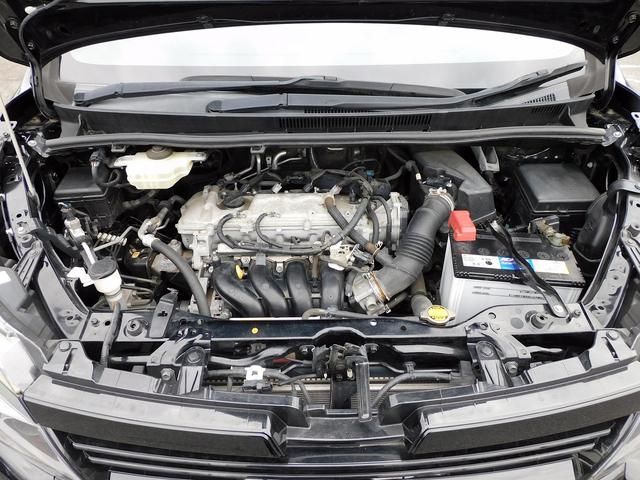 ヴォクシー ZS ワンオーナー・9インチフルセグナビ・後席モニター・バックカメラ・BTオーディオ・両側自動ドア・LEDライト・フォグライト・アイドリングストップ・ETC・コーナーセンサー・フロアマット・ドアバイザー(18枚目)