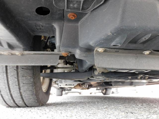 ヴォクシー ZS ワンオーナー・9インチフルセグナビ・後席モニター・バックカメラ・BTオーディオ・両側自動ドア・LEDライト・フォグライト・アイドリングストップ・ETC・コーナーセンサー・フロアマット・ドアバイザー(55枚目)