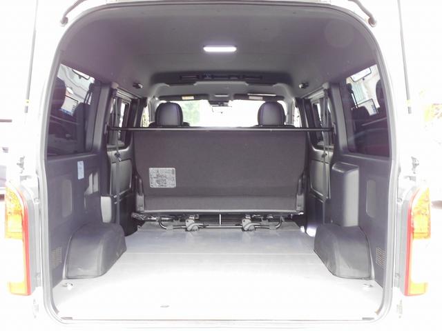 ハイエースバン スーパーGL ダークプライムII 11インチフルセグナビ・全周囲カメラ・BTオーディオ・両側自動ドア・LEDライト・フォグLED/デジタルミラー・モデリスタエアロ・16AW・トヨタセーフティセンス・ETC・ハーフレザーシート(8枚目)