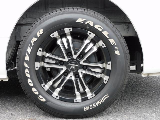 ハイエースバン スーパーGL ダークプライムII 11インチフルセグナビ・全周囲カメラ・BTオーディオ・両側自動ドア・LEDライト・フォグLED/デジタルミラー・モデリスタエアロ・16AW・トヨタセーフティセンス・ETC・ハーフレザーシート(52枚目)