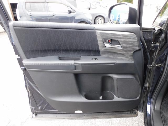 オデッセイ アブソルート・EXホンダセンシング 8インチフルセグナビ・バックカメラ・BTオーディオ・両側自動ドア・LEDライト・フォグライト・ホンダセンシング・ACC・BSM・ハーフレザーシート・本革ステアリング・ドアバイザー・フロアマット(32枚目)