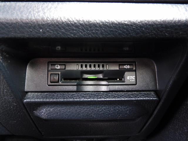 エスクァイア ハイブリッドＧｉ　後期・フルセグナビ・バックカメラ・ＢＴオーディオ・両側自動ドア・ＬＥＤライト・フォグＬＥＤ・トヨタセーフティセンス・ＥＴＣ・シートヒーター・クルーズコントロール・コーナーセンサー・ドアバイザー（14枚目）