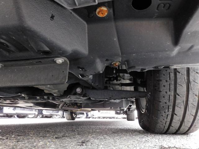 エスクァイア ハイブリッドＧｉ　後期・フルセグナビ・バックカメラ・ＢＴオーディオ・両側自動ドア・ＬＥＤライト・フォグＬＥＤ・トヨタセーフティセンス・ＥＴＣ・シートヒーター・クルーズコントロール・コーナーセンサー・ドアバイザー（58枚目）