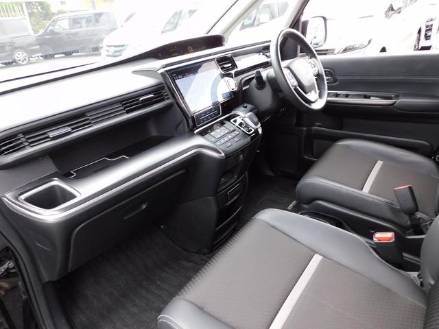 ステップワゴンスパーダ スパーダハイブリッド G・EX ホンダセンシング 後期・10インチフルセグナビ・Bカメラ・BTオーディオ・両側自動ドア・LEDライト・フォグLED・ホンダセンシング・ACC・ETC・本革ステアリング・アイドリングストップ・フロアマット・ドアバイザー(30枚目)