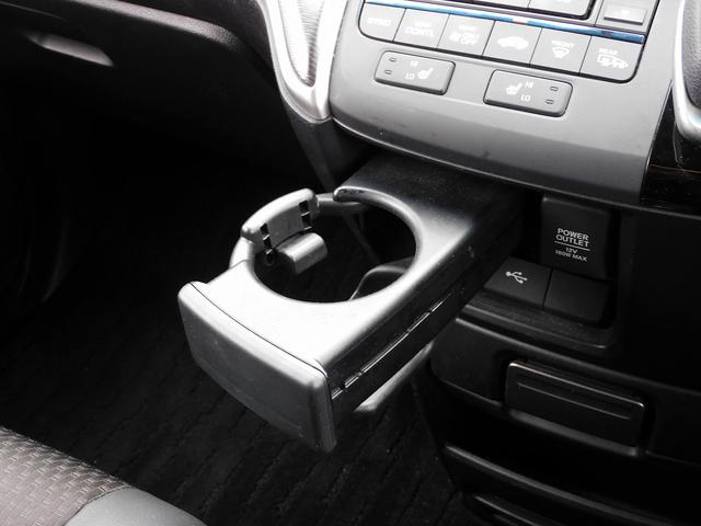 ステップワゴンスパーダ スパーダハイブリッド G・EX ホンダセンシング 後期・10インチフルセグナビ・Bカメラ・BTオーディオ・両側自動ドア・LEDライト・フォグLED・ホンダセンシング・ACC・ETC・本革ステアリング・アイドリングストップ・フロアマット・ドアバイザー(45枚目)