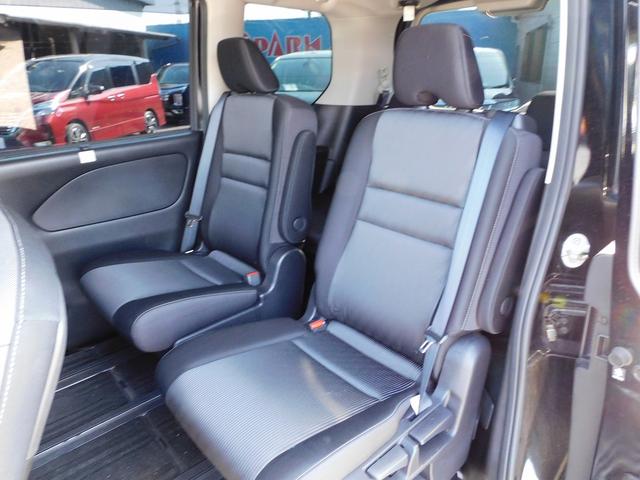 セレナ e-パワー ハイウェイスターV 後期・10インチフルセグナビ・後席モニター・全周囲カメラ・BTオーディオ・両側自動ドア・LEDライト・フォグLED・デジタルミラー・エマージェンシーブレーキ・BSM・クルーズコントロール・ドアバイザー(6枚目)