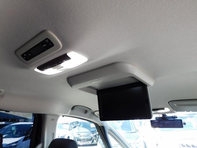 セレナ e-パワー ハイウェイスターV 後期・10インチフルセグナビ・後席モニター・全周囲カメラ・BTオーディオ・両側自動ドア・LEDライト・フォグLED・デジタルミラー・エマージェンシーブレーキ・BSM・クルーズコントロール・ドアバイザー(10枚目)