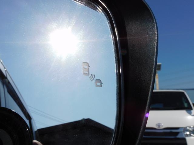 セレナ e-パワー ハイウェイスターV 後期・10インチフルセグナビ・後席モニター・全周囲カメラ・BTオーディオ・両側自動ドア・LEDライト・フォグLED・デジタルミラー・エマージェンシーブレーキ・BSM・クルーズコントロール・ドアバイザー(15枚目)