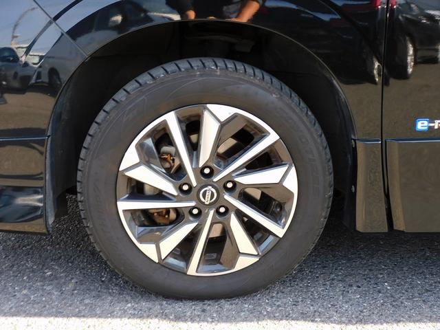 セレナ e-パワー ハイウェイスターV 後期・10インチフルセグナビ・後席モニター・全周囲カメラ・BTオーディオ・両側自動ドア・LEDライト・フォグLED・デジタルミラー・エマージェンシーブレーキ・BSM・クルーズコントロール・ドアバイザー(52枚目)