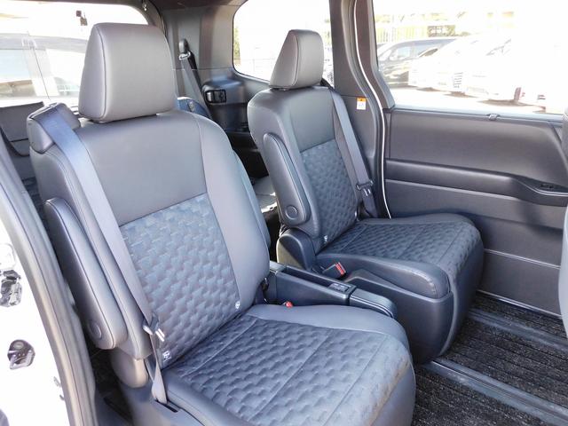 ヴォクシー ハイブリッドS-G 10インチフルセグナビ・後席モニター・バックカメラ・BTオーディオ・両側自動ドア・LEDライト・フォグLED・トヨタセーフティセンス・ACC・ETC・ハーフレザーシート・シートヒーター・フロアマット(29枚目)