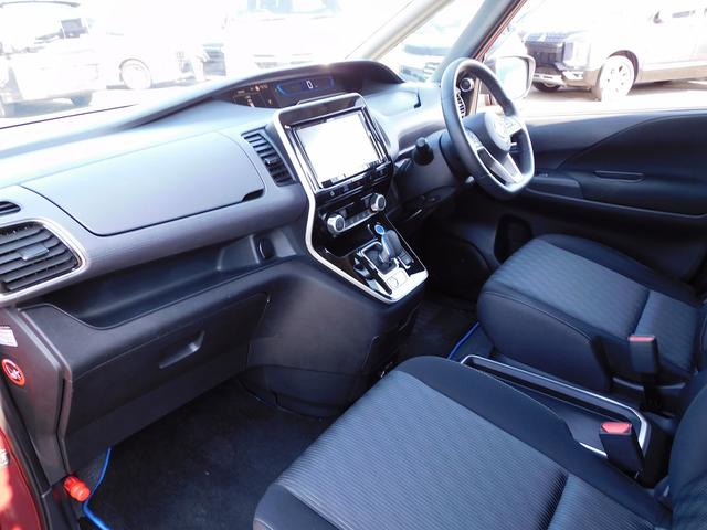 セレナ e-パワー ハイウェイスターV プロパイロット・後期・9インチフルセグナビ・全周囲カメラ・BTオーディオ・両側自動ドア・17AW・LEDライト・フォグLED・エマージェンシーブレーキ・BSM・本革ステアリング・ドアバイザー(30枚目)