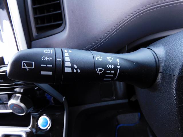 セレナ e-パワー ハイウェイスターV プロパイロット・後期・9インチフルセグナビ・全周囲カメラ・BTオーディオ・両側自動ドア・17AW・LEDライト・フォグLED・エマージェンシーブレーキ・BSM・本革ステアリング・ドアバイザー(40枚目)