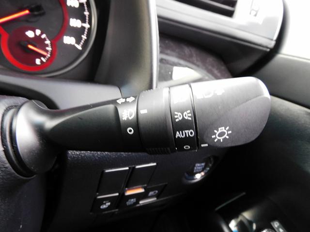 アルファード 2.5S Cパッケージ 後期・10インチフルセグナビ・バックカメラ・BTオーディオ・両側自動ドア・3眼LEDライト・フォグlED・デジタルミラー・トヨタセーフティセンス・ETC・シートヒーター・フロアマット・ドアバイザー(42枚目)