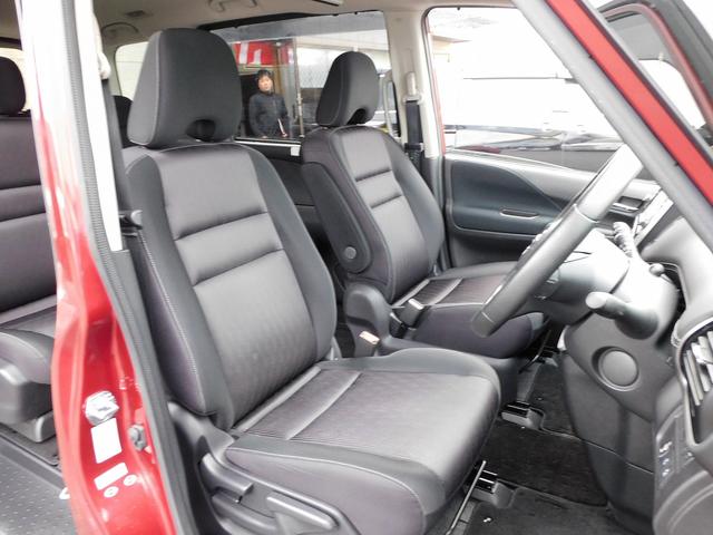 セレナ ハイウェイスター　プロパイロットエディション　プロパイロット・９インチフルセグナビ・後席モニター・バックカメラ・ＢＴオーディオ・両側自動ドア・ＬＥＤライト・フォグ・エマージェンシーブレーキ・ＥＴＣ・フロアマット・ドアバイザー・アイドリングストップ（5枚目）