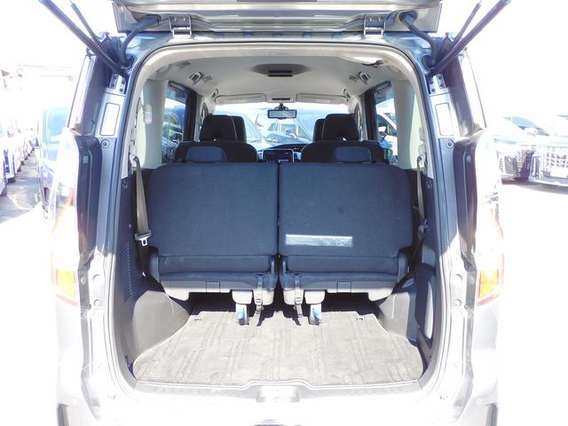 プロパイロット・後期・１０インチフルセグナビ・全周囲カメラ・ＢＴオーディオ・両側自動ドア・ＬＥＤライト・フォグＬＥＤ・デジタルミラー・エマージェンシーブレーキ・ＥＴＣ・ＢＳＭ・フロアマット
