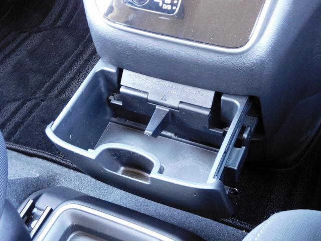 プロパイロット・後期・１０インチフルセグナビ・全周囲カメラ・ＢＴオーディオ・両側自動ドア・ＬＥＤライト・フォグＬＥＤ・デジタルミラー・エマージェンシーブレーキ・ＥＴＣ・ＢＳＭ・フロアマット