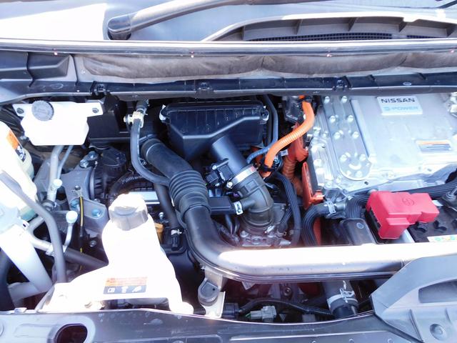 プロパイロット・後期・１０インチフルセグナビ・全周囲カメラ・ＢＴオーディオ・両側自動ドア・ＬＥＤライト・フォグＬＥＤ・デジタルミラー・エマージェンシーブレーキ・ＥＴＣ・ＢＳＭ・フロアマット