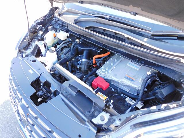 プロパイロット・後期・１０インチフルセグナビ・全周囲カメラ・ＢＴオーディオ・両側自動ドア・ＬＥＤライト・フォグＬＥＤ・デジタルミラー・エマージェンシーブレーキ・ＥＴＣ・ＢＳＭ・フロアマット