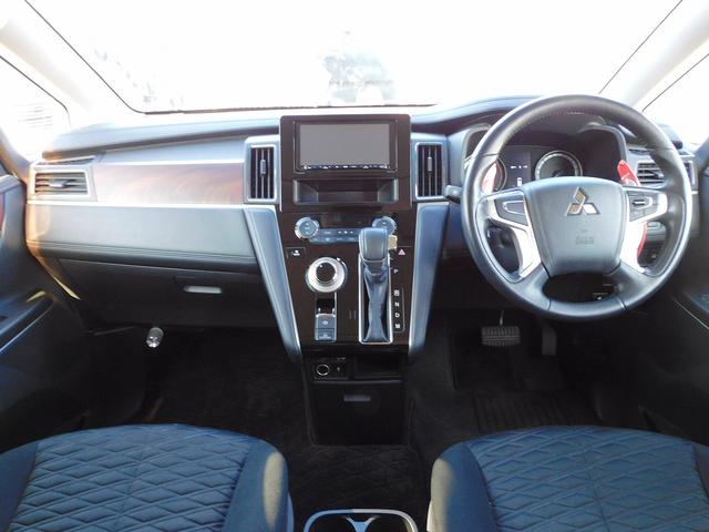 デリカＤ：５ Ｇ　後期・フルセグナビ・後席モニター・バックカメラ・ＢＴオーディオ・両側自動ドア・ＬＥＤライト・フォグＬＥＤ・デジタルミラー・１８ＡＷ・ＡＣＣ・ＥＴＣ・アイドリングストップ・本革ステアリング・パドルシフト（4枚目）
