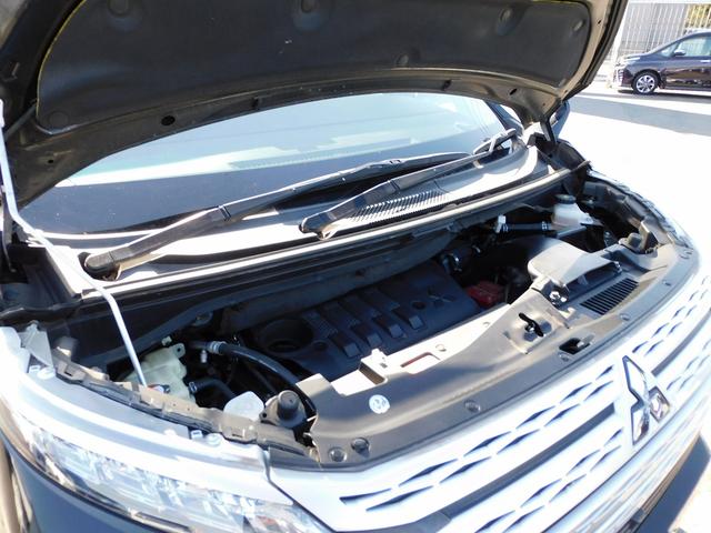 デリカＤ：５ Ｇ　後期・フルセグナビ・後席モニター・バックカメラ・ＢＴオーディオ・両側自動ドア・ＬＥＤライト・フォグＬＥＤ・デジタルミラー・１８ＡＷ・ＡＣＣ・ＥＴＣ・アイドリングストップ・本革ステアリング・パドルシフト（58枚目）