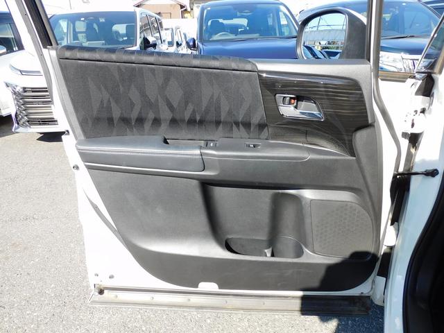 オデッセイハイブリッド ハイブリッドアブソルート・EXホンダセンシング 9インチフルセグナビ・後席モニター・全周囲カメラ・BTオーディオ・両側自動ドア・LEDライト・フォグLED・17AW・ホンダセンシング・ACC・BSM・ETC・AC100V・フロアマット・ドアバイザー(33枚目)