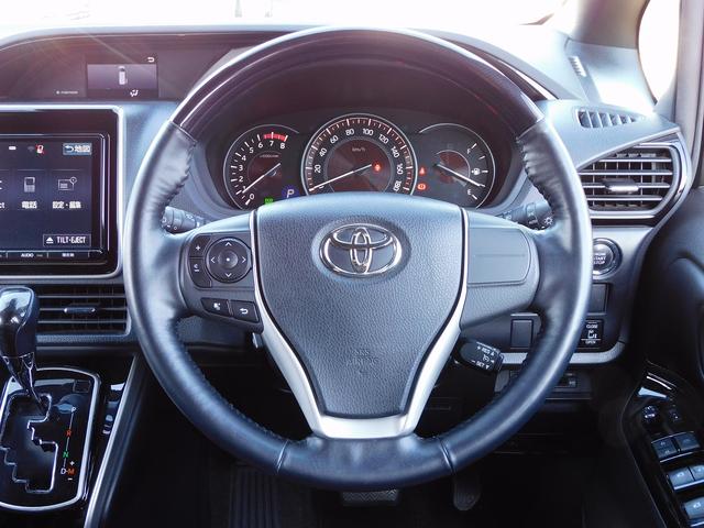 エスクァイア Ｇｉ　後期・９インチフルセグナビ・バックカメラ・ＢＴオーディオ・両側自動ドア・ＬＥＤライト・フォグＬＥＤ・トヨタセーフティセンス・１５ＡＷ・ＥＴＣ・シートヒーター・アイドリングストップ・フロアマット（10枚目）