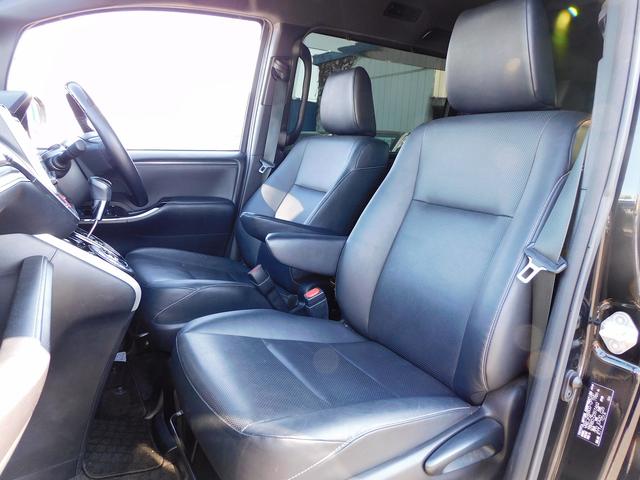 エスクァイア Ｇｉ　後期・９インチフルセグナビ・バックカメラ・ＢＴオーディオ・両側自動ドア・ＬＥＤライト・フォグＬＥＤ・トヨタセーフティセンス・１５ＡＷ・ＥＴＣ・シートヒーター・アイドリングストップ・フロアマット（33枚目）