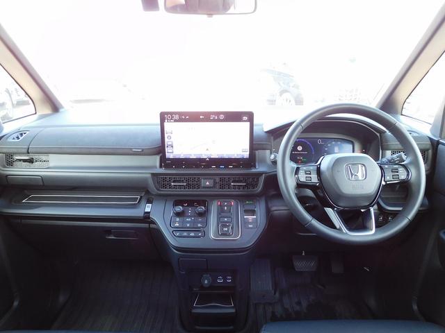 ステップワゴン e:HEVスパーダ プレミアムライン ワンオーナー・11インチフルセグナビ・全周囲カメラ・BTオーディオ・両側自動ドア・LEDライト・フォグLED・17AW・ホンダセンシング・ACC・BSM・ETC・シートヒーター・ハーフレザーシート(4枚目)