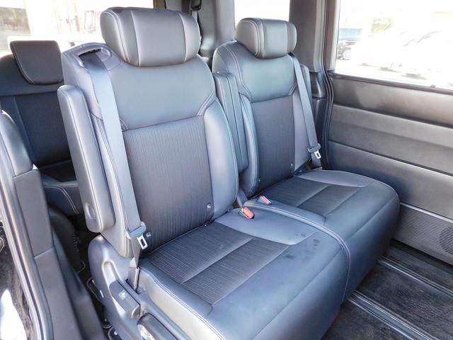 ステップワゴン ｅ：ＨＥＶスパーダ　８インチフルセグナビ・バックカメラ・ＢＴオーディオ・両側自動ドア・ＬＥＤライト・フォグＬＥＤ・１６ＡＷ・ホンダセンシング・ＡＣＣ・ＢＳＭ・ＥＴＣ・ハーフレザーシート・シートヒーター・フロアマット（29枚目）