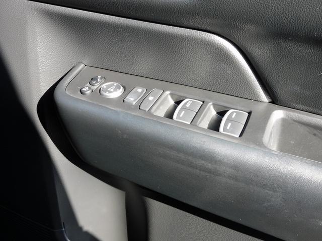 ステップワゴン ｅ：ＨＥＶスパーダ　８インチフルセグナビ・バックカメラ・ＢＴオーディオ・両側自動ドア・ＬＥＤライト・フォグＬＥＤ・１６ＡＷ・ホンダセンシング・ＡＣＣ・ＢＳＭ・ＥＴＣ・ハーフレザーシート・シートヒーター・フロアマット（53枚目）