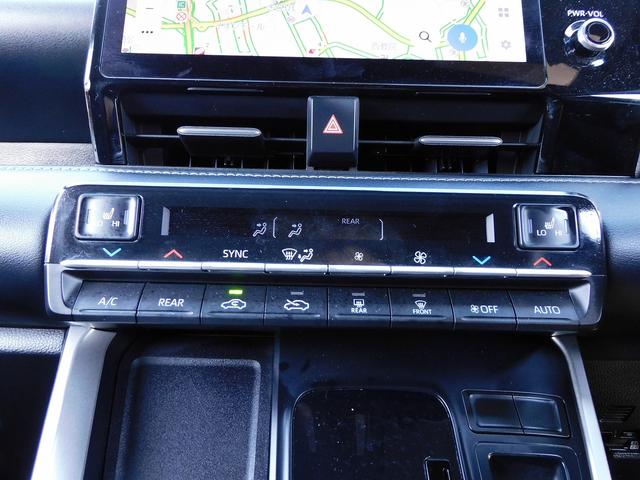 ノア ハイブリッドＳ－Ｚ　１０インチフルセグナビ・後席モニター・バックカメラ・ＢＴオーディオ・両側自動ドア・ＬＥＤライト・フォグＬＥＤ・モデリスタエアロ・トヨタセーフティセンス・ＡＣＣ・ＥＴＣ・ＢＳＭ・ハーフレザーシート（13枚目）