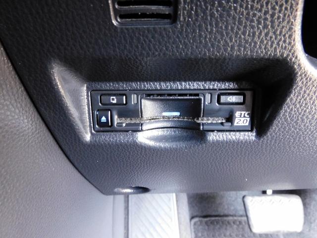 ノア ハイブリッドＳ－Ｚ　１０インチフルセグナビ・後席モニター・バックカメラ・ＢＴオーディオ・両側自動ドア・ＬＥＤライト・フォグＬＥＤ・モデリスタエアロ・トヨタセーフティセンス・ＡＣＣ・ＥＴＣ・ＢＳＭ・ハーフレザーシート（15枚目）