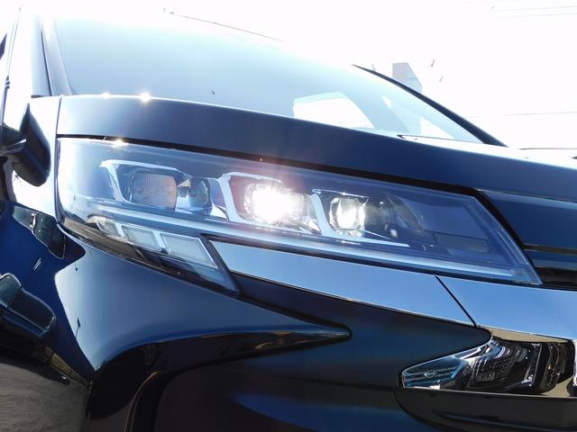 ノア ハイブリッドＳ－Ｚ　１０インチフルセグナビ・後席モニター・バックカメラ・ＢＴオーディオ・両側自動ドア・ＬＥＤライト・フォグＬＥＤ・モデリスタエアロ・トヨタセーフティセンス・ＡＣＣ・ＥＴＣ・ＢＳＭ・ハーフレザーシート（50枚目）