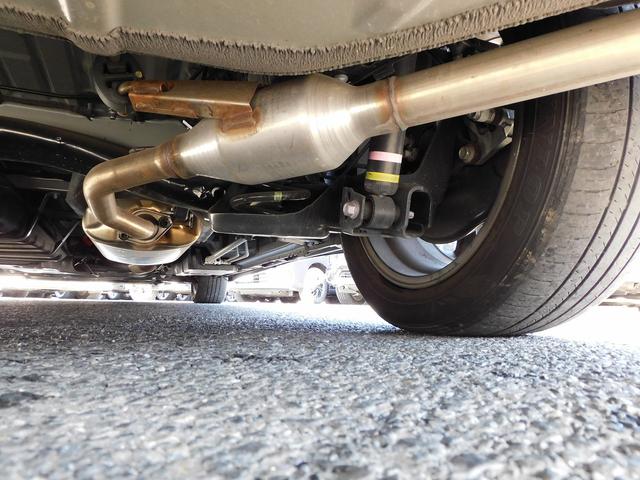 ノア ハイブリッドＳ－Ｚ　１０インチフルセグナビ・後席モニター・バックカメラ・ＢＴオーディオ・両側自動ドア・ＬＥＤライト・フォグＬＥＤ・モデリスタエアロ・トヨタセーフティセンス・ＡＣＣ・ＥＴＣ・ＢＳＭ・ハーフレザーシート（62枚目）