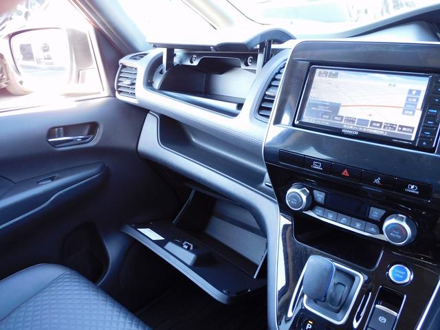 セレナ ｅ－パワー　ハイウェイスターＶ　ワンオーナー・プロパイロット・後期・フルセグナビ・全周囲カメラ・ＢＴオーディオ・両側自動ドア・ＬＥＤライト・フォグＬＥＤ・デジタルミラー・エマージェンシーブレーキ・ＥＴＣ・防水シート・ＢＳＭ・（45枚目）