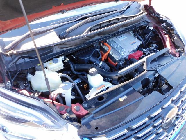 セレナ ｅ－パワー　ハイウェイスターＶ　ワンオーナー・プロパイロット・後期・フルセグナビ・全周囲カメラ・ＢＴオーディオ・両側自動ドア・ＬＥＤライト・フォグＬＥＤ・デジタルミラー・エマージェンシーブレーキ・ＥＴＣ・防水シート・ＢＳＭ・（55枚目）