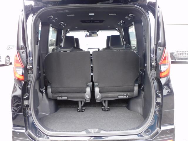 ノア Ｓ－Ｚ　１０インチフルセグナビ・Ｂカメラ・ＢＴオーディオ・両側自動ドア・ＬＥＤライト・フォグＬＥＤ・モデリスタエアロ・トヨタセーフティセンス・トヨタチームメイト・ＥＴＣ・ハーフレザーシート・シートヒーター（8枚目）