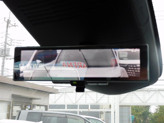 セレナ ｅ－パワー　ハイウェイスターＶ　プロパイロット・ＮＩＳＳＡＮＣｏｎｎｅｃｔナビ・全周囲カメラ・ＢＴオーディオ・両側自動ドア・ＬＥＤライト・フォグＬＥＤ・デジタルミラー・ＡＣＣ・エマージェンシーブレーキ・ＢＳＭ・フロアマット（12枚目）