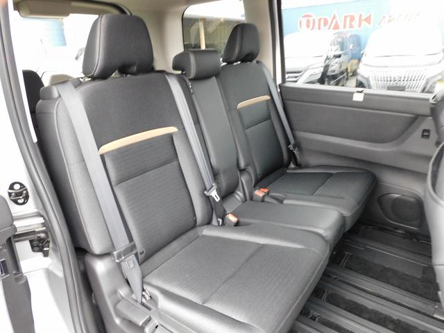 セレナ ｅ－パワー　ハイウェイスターＶ　プロパイロット・ＮＩＳＳＡＮＣｏｎｎｅｃｔナビ・全周囲カメラ・ＢＴオーディオ・両側自動ドア・ＬＥＤライト・フォグＬＥＤ・デジタルミラー・ＡＣＣ・エマージェンシーブレーキ・ＢＳＭ・フロアマット（29枚目）