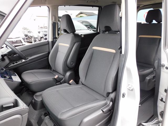 セレナ ｅ－パワー　ハイウェイスターＶ　プロパイロット・ＮＩＳＳＡＮＣｏｎｎｅｃｔナビ・全周囲カメラ・ＢＴオーディオ・両側自動ドア・ＬＥＤライト・フォグＬＥＤ・デジタルミラー・ＡＣＣ・エマージェンシーブレーキ・ＢＳＭ・フロアマット（31枚目）