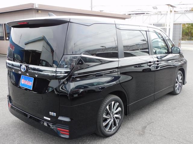 ヴォクシー ハイブリッドＳ－Ｚ　１０インチフルセグナビ・後席モニター・バックカメラ・ＢＴオーディオ・両側自動ドア・ＬＥＤライト・フォグＬＥＤ・トヨタセーフティセンス・トヨタチームメイト・ＥＴＣ・ＢＳＭ・ＡＣＣ・シートヒーター（24枚目）