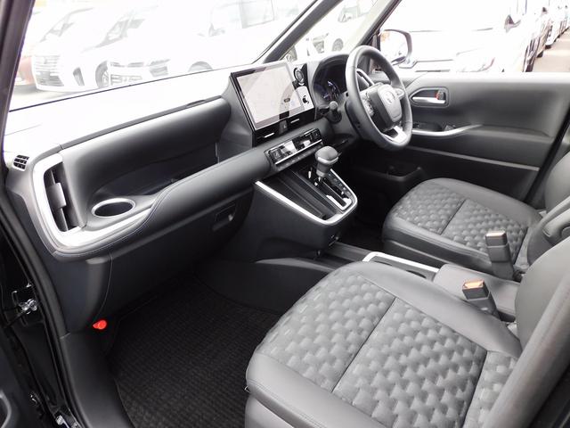 ヴォクシー ハイブリッドＳ－Ｚ　１０インチフルセグナビ・後席モニター・バックカメラ・ＢＴオーディオ・両側自動ドア・ＬＥＤライト・フォグＬＥＤ・トヨタセーフティセンス・トヨタチームメイト・ＥＴＣ・ＢＳＭ・ＡＣＣ・シートヒーター（31枚目）