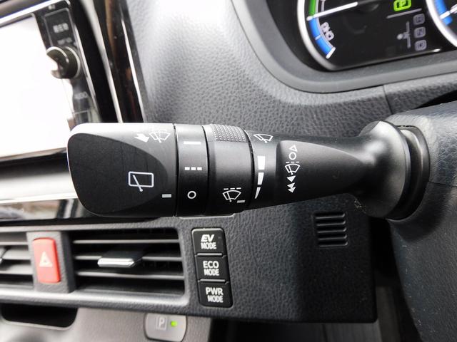 ヴォクシー ハイブリッドV フルセグナビ・Bカメラ・BTオーディオ・両側スライドドア・LEDライト・フォグライト・本革ステアリング・ETC・クルーズコントロール・シートヒーター・アイドリングストップ・フロアマット・ドアバイザー(37枚目)