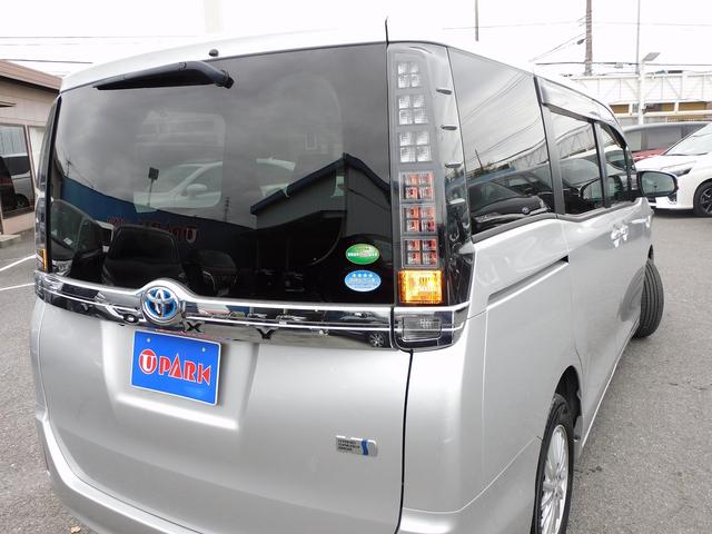 ヴォクシー ハイブリッドV フルセグナビ・Bカメラ・BTオーディオ・両側スライドドア・LEDライト・フォグライト・本革ステアリング・ETC・クルーズコントロール・シートヒーター・アイドリングストップ・フロアマット・ドアバイザー(47枚目)